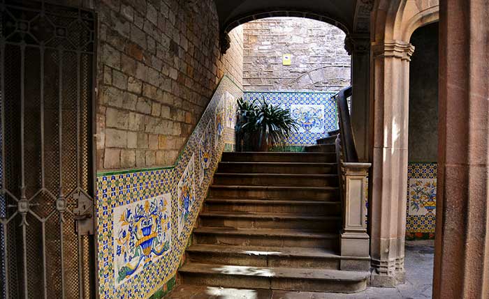 Внутренний двор Дома Архидьякона в Барселоне