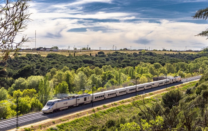 Скоростной поезд Барселона - Мадрид
