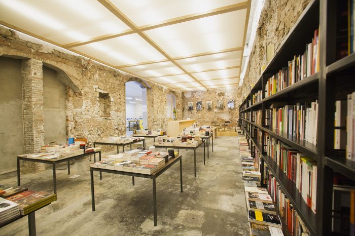Книжные магазины Барселоны – Calders