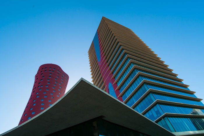 Отель Porta Fira – лучший небоскреб мира 2010 года