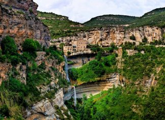 Сан Микел дель Фай: неизвестный шедевр Каталонии