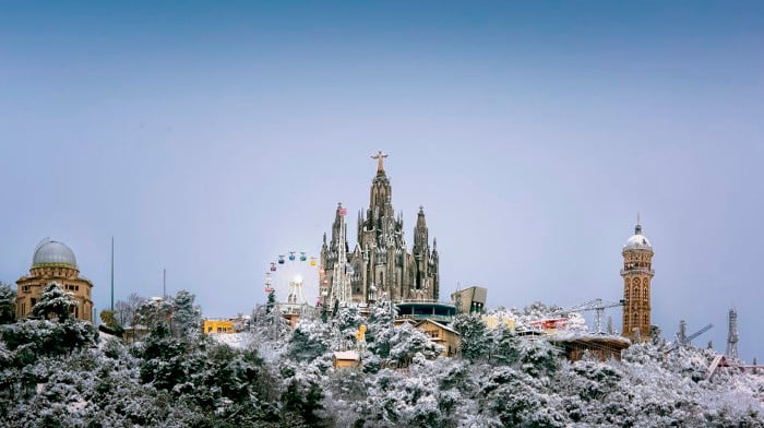 Погода в Барселоне в феврале: редкий снег
