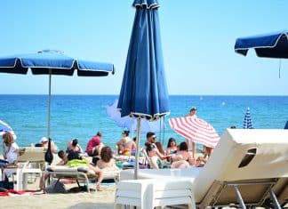 Барселона: пляжный отдых от А до Я