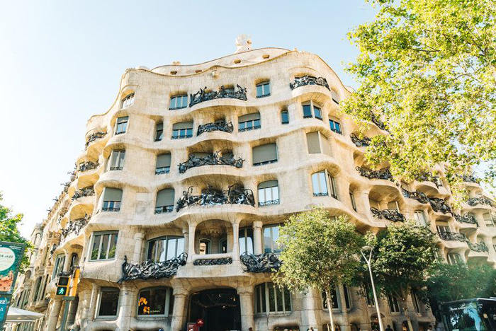 Барселона в книгах: Дом Мила