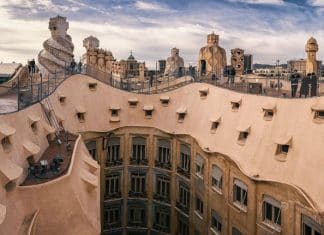 Лучшие дома Барселоны для фото в Инстаграмм