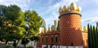 Фигерас: удивительный каталонский город