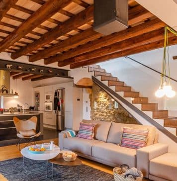 Интервью с экспертами