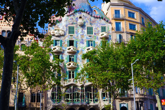 Где находится Casa Batlló