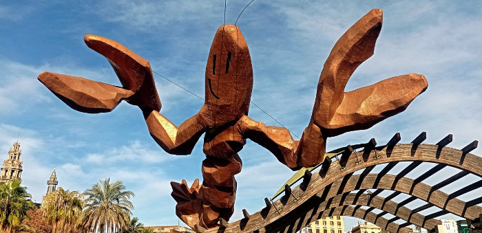 Скульптура Креветка Барселоны