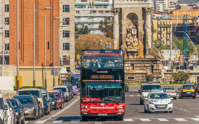 Экскурсии по Барселоне на автобусе Barcelona Bus Turístic